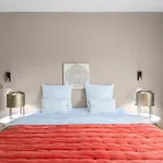 Lointaines Escapades 4*