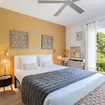 Bed & Breakfast Lointaines Escapades