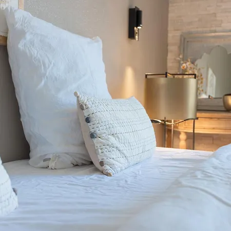 Couette-café Lointaines Escapades 3*