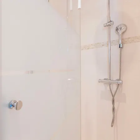 Lointaines Escapades Perpignan