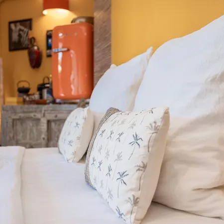 Couette-café Lointaines Escapades Perpignan