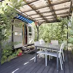 B&B Lointaines Escapades 4*