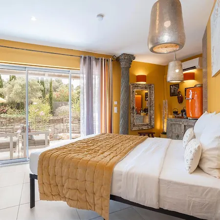 Lointaines Escapades 3* Perpignan